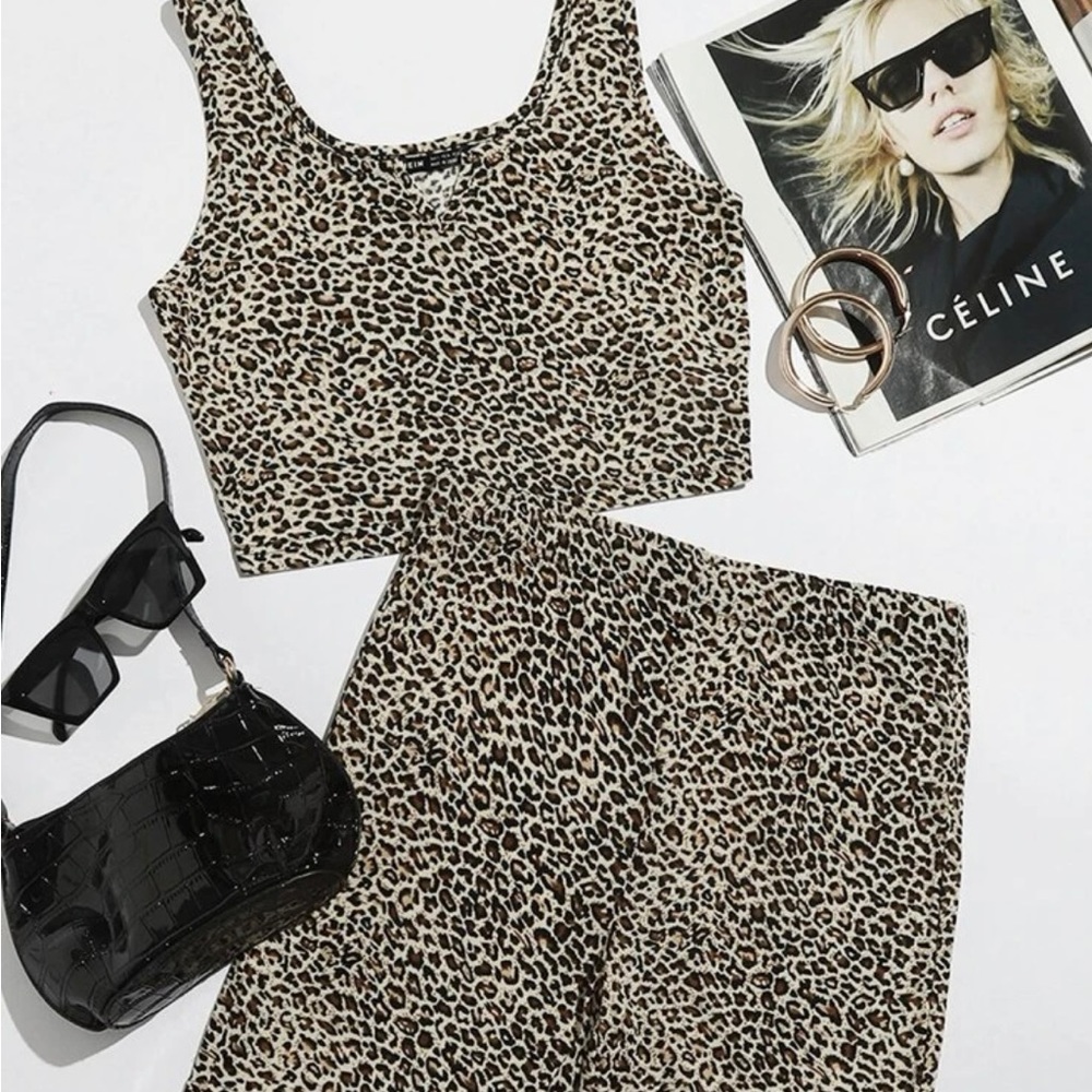 NWOT Cheetah athleisure outfit! Crop tank with biker shorts.